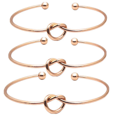 Geometric minimalist heart-shaped interlocking bracelet